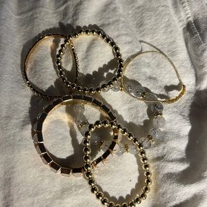 Gold bracelet set